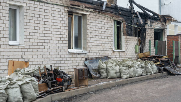 24/7 Emergency Smoke Damage Removal experts in Magee, MS